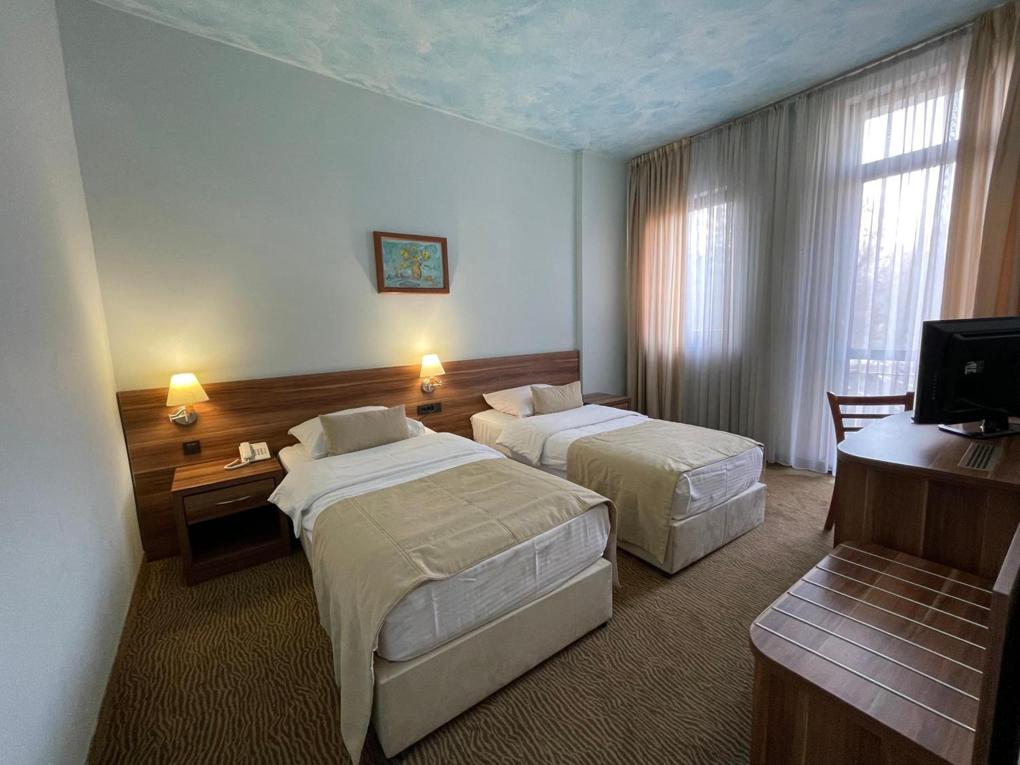 Spa Hotel Terme Ilidža Екстериор снимка