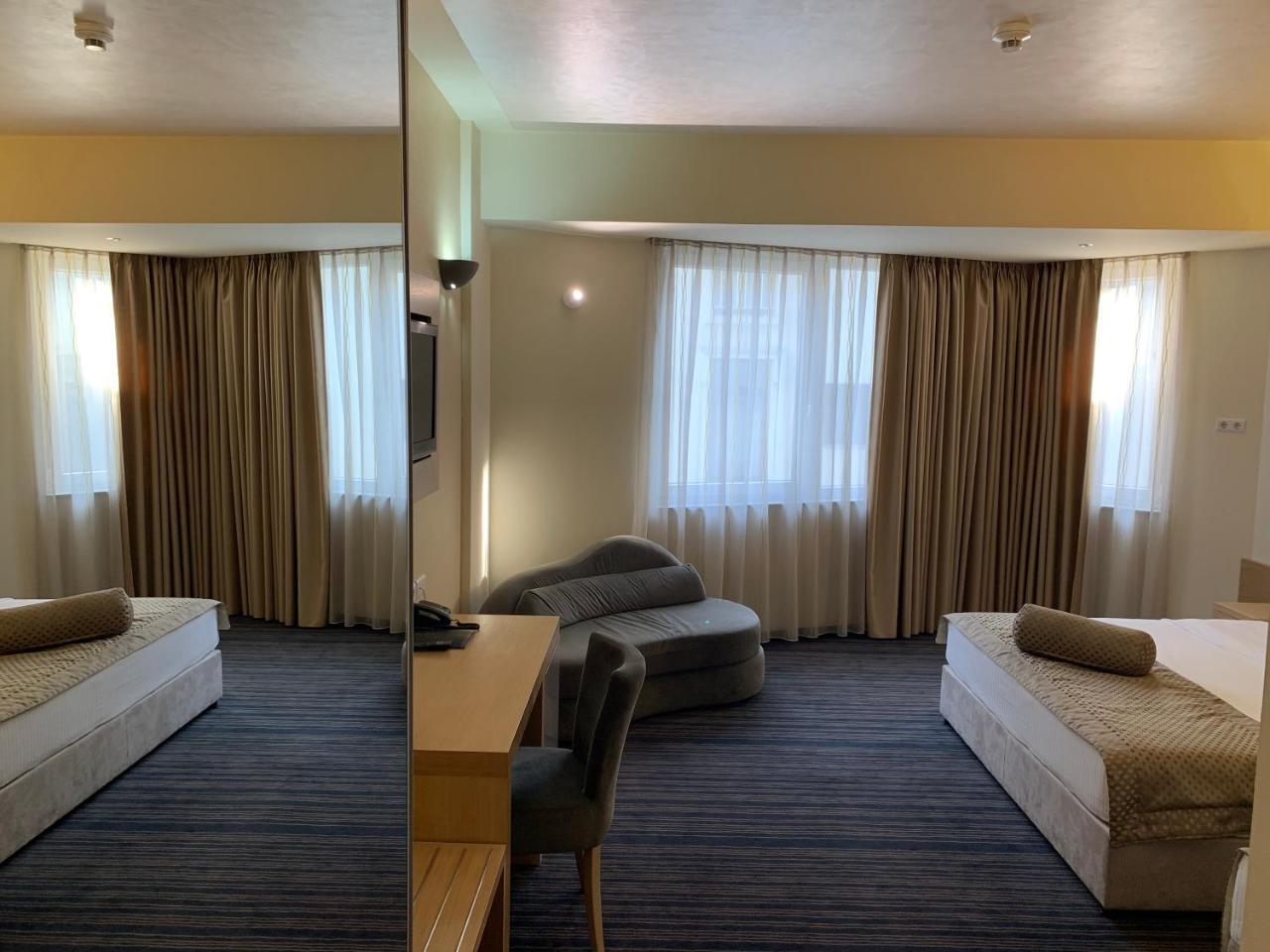 Spa Hotel Terme Ilidža Екстериор снимка